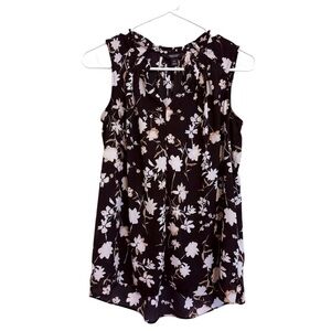 2/$30 Simply Vera Vera Wang - Black and Cream Floral Sleeveless Blouse